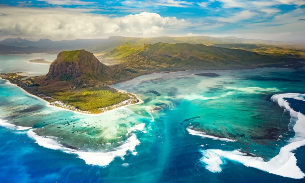 Mauritius tourist destination in indian ocean